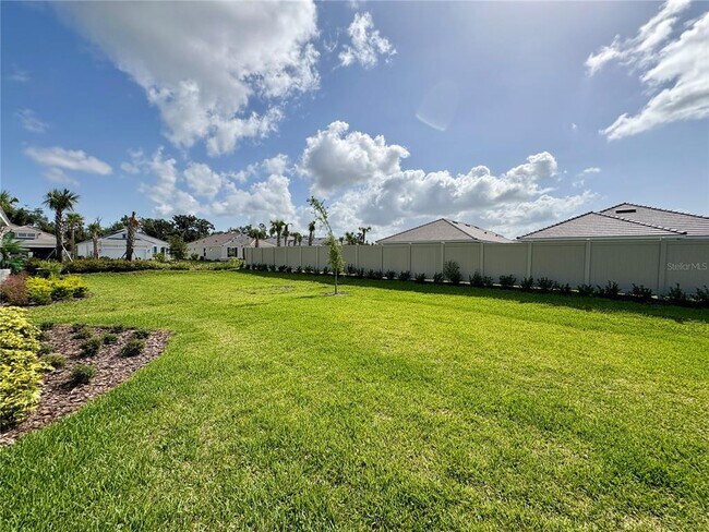 Building Photo - 5257 Savino Cir