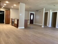 Building Photo - 2511 Peaceful Valley Dr