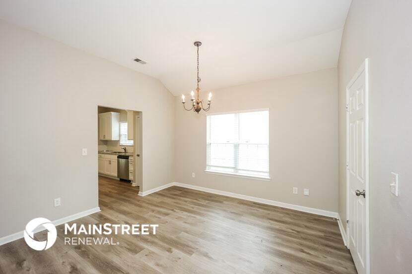 Building Photo - 5517 Jerome Rd