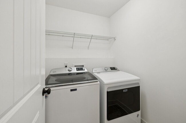Building Photo - 2183 Nectar Ln