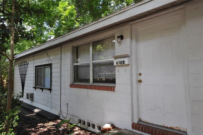 Building Photo - 410 NW 19th Ln