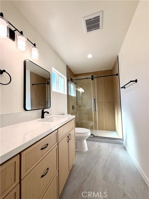 Building Photo - 18754 Cohasset St