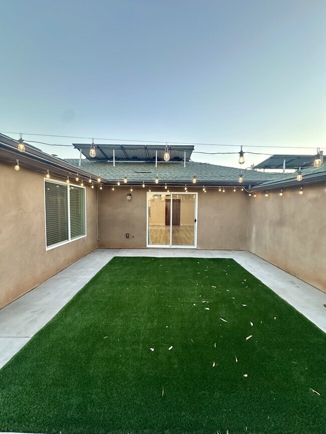 Building Photo - 2315 Tavern Rd