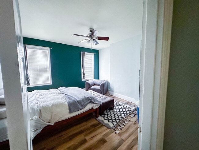 Building Photo - 276 46th St