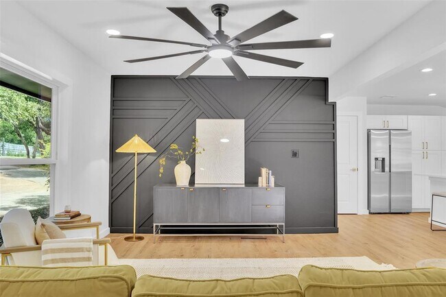 Building Photo - 3500 Northland Dr