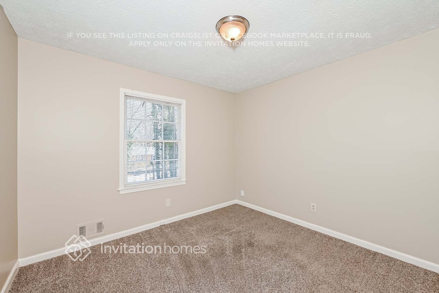 Building Photo - 2727 King Arthur Ct