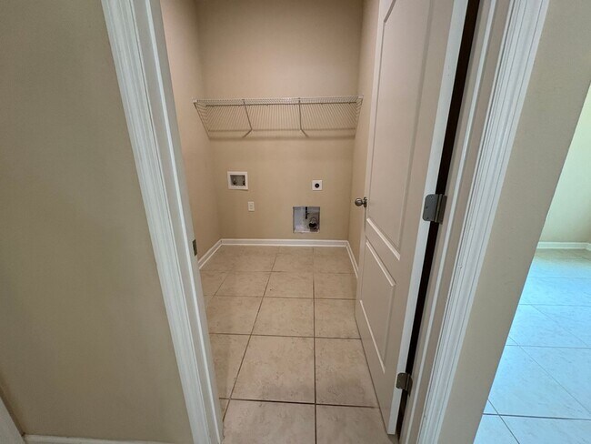 Building Photo - Spacious Home in Growing Area of St. Johns...