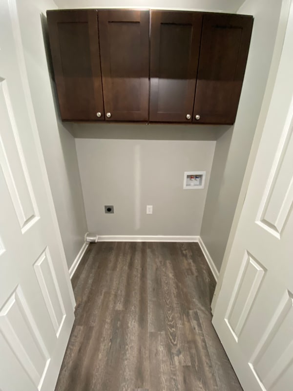 Building Photo - 136 Duplantis St