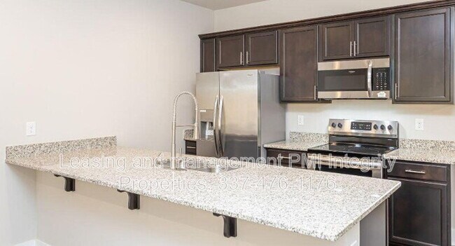 Building Photo - 109 Foster Grove Dr