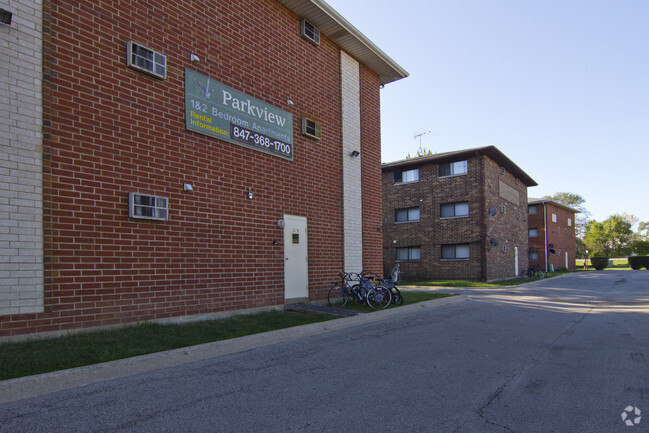 Building Photo - Parkview Apartments