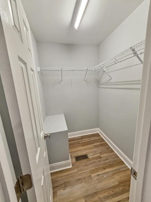 Building Photo - 619 Flynwood Pl SW