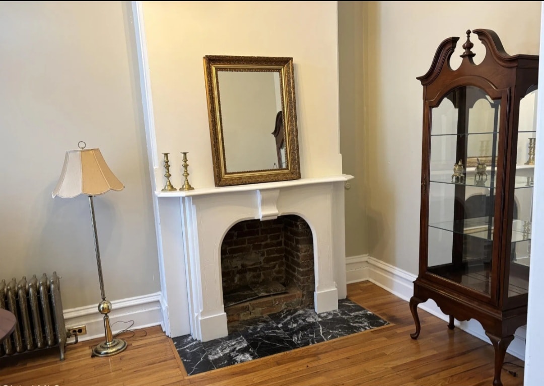 Building Photo - 44 Clinton Ave