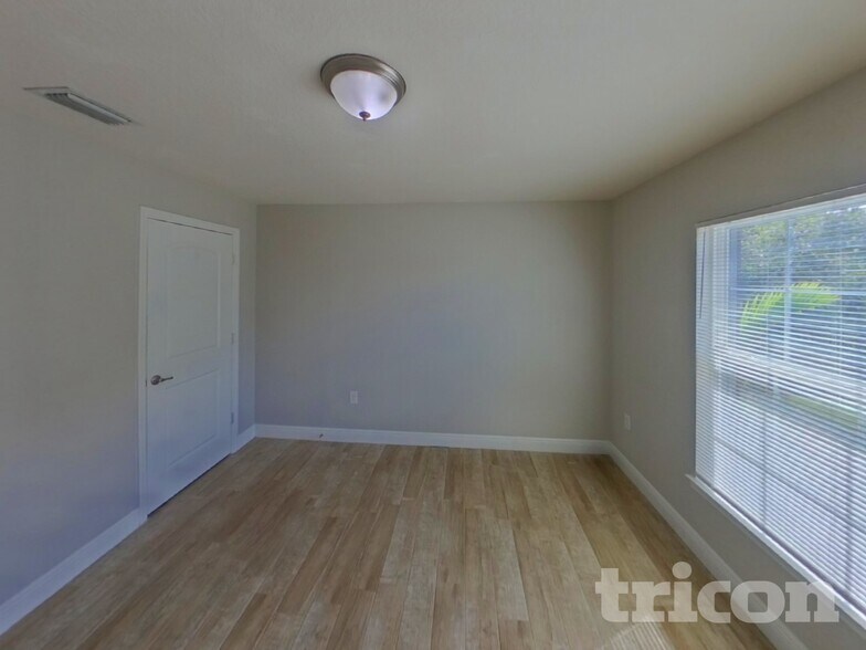 Building Photo - 22404 Cheryl Ave