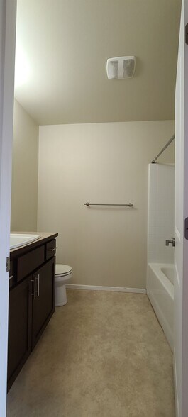 Building Photo - 2115 201st Pl SE