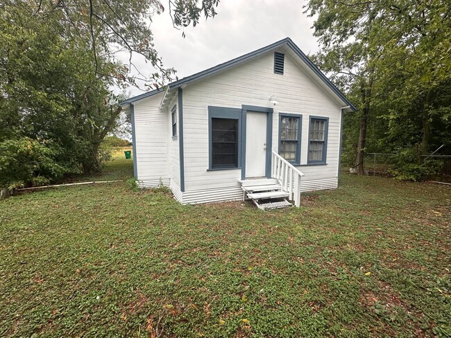 Building Photo - 3637 S Lone Star Pkwy
