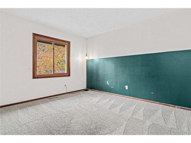 Building Photo - 8481 142nd St Ct