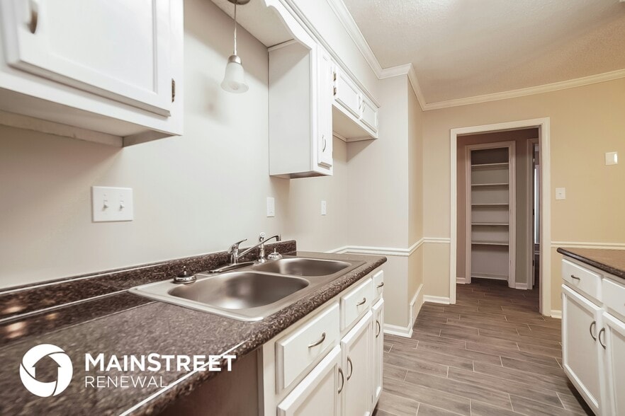 Building Photo - 7683 Stonycreek Cove