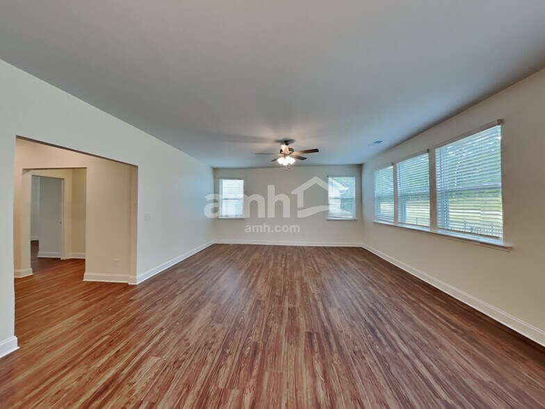 Building Photo - 134 Keyser Dr