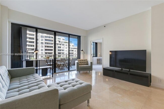 Building Photo - 201 Crandon Blvd