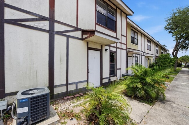 Building Photo - 5154 Breckenridge Pl