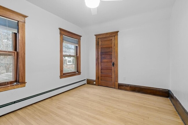 Building Photo - 1826 Franklin Ave SE