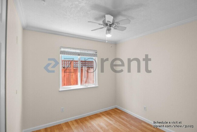 Building Photo - 2758 Croft Dr