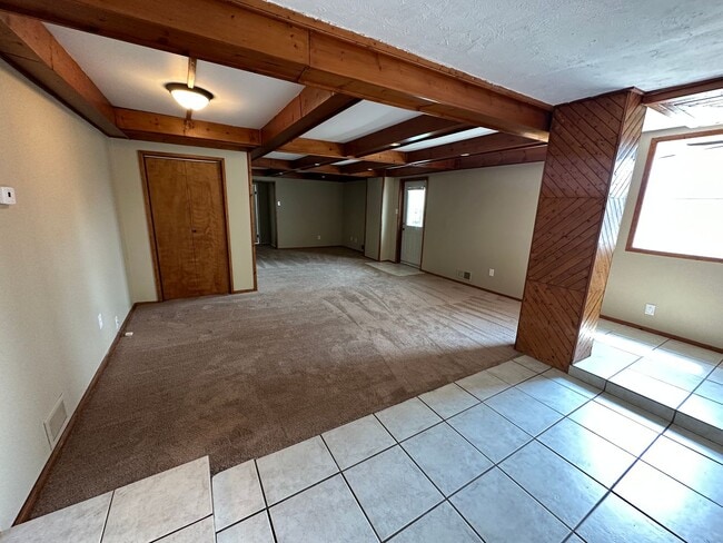 Building Photo - 3805 Brightway St