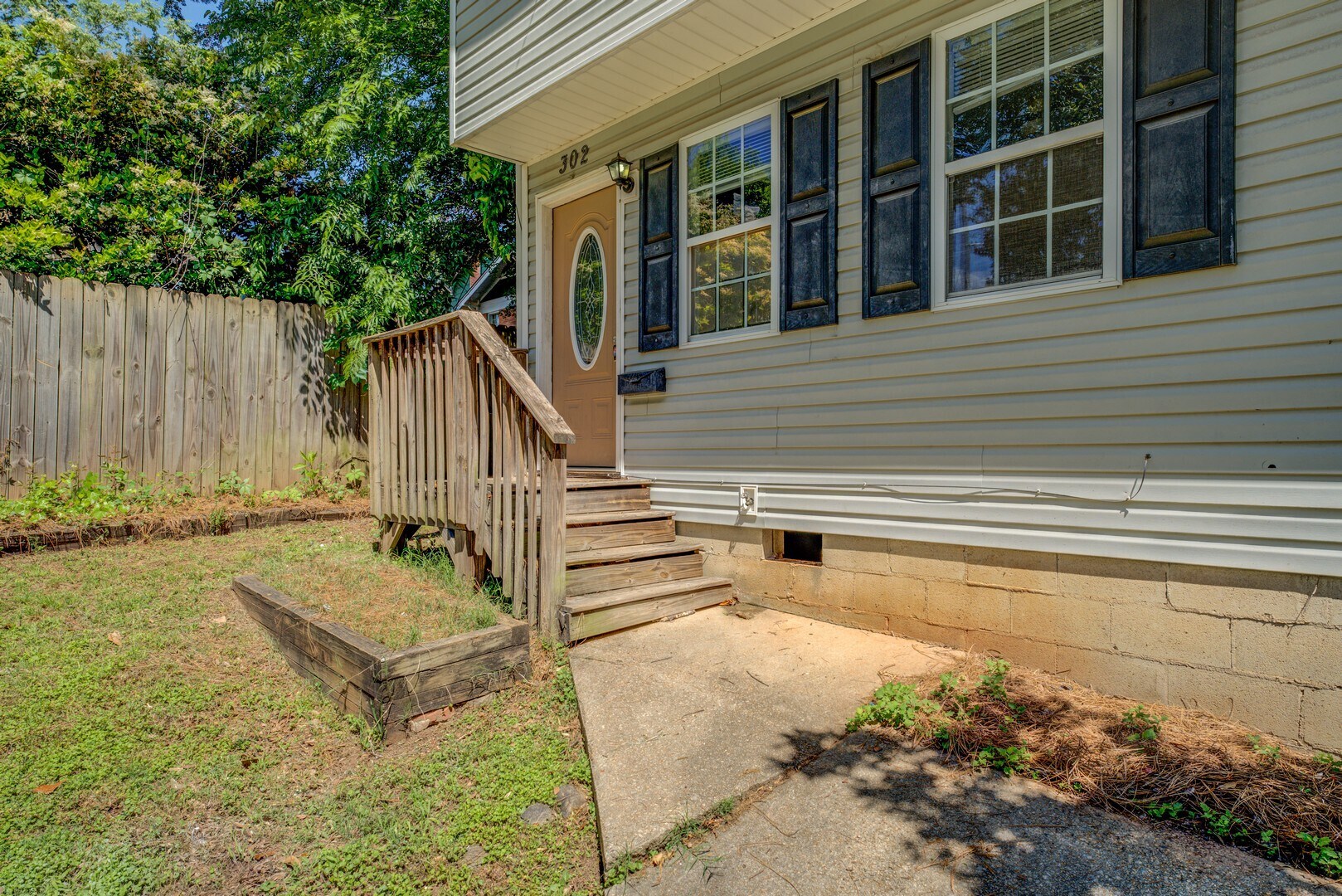 Building Photo - 302 Atlanta Ave SE