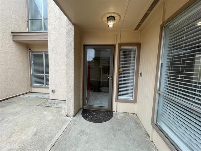 Building Photo - 3121 Park Ln