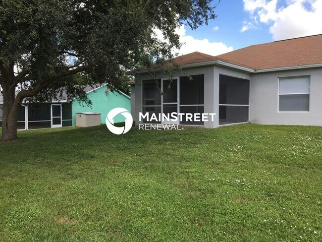 Building Photo - 3 Bedroom Pet-Friendly Home in Cape Coral, FL with Main Street Renewal