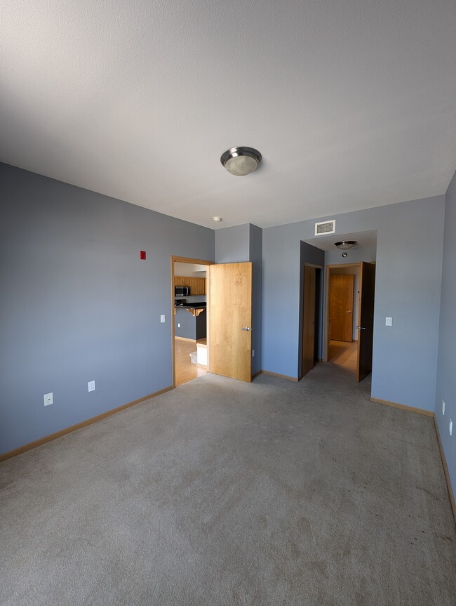 Main floor bedroom - 2121 S Kinnickinnic Ave