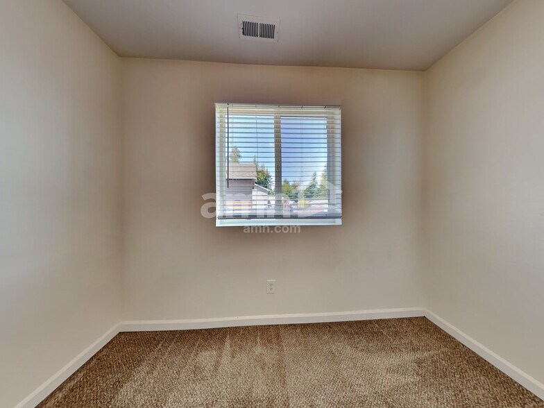 Building Photo - 19922 98th Ave E