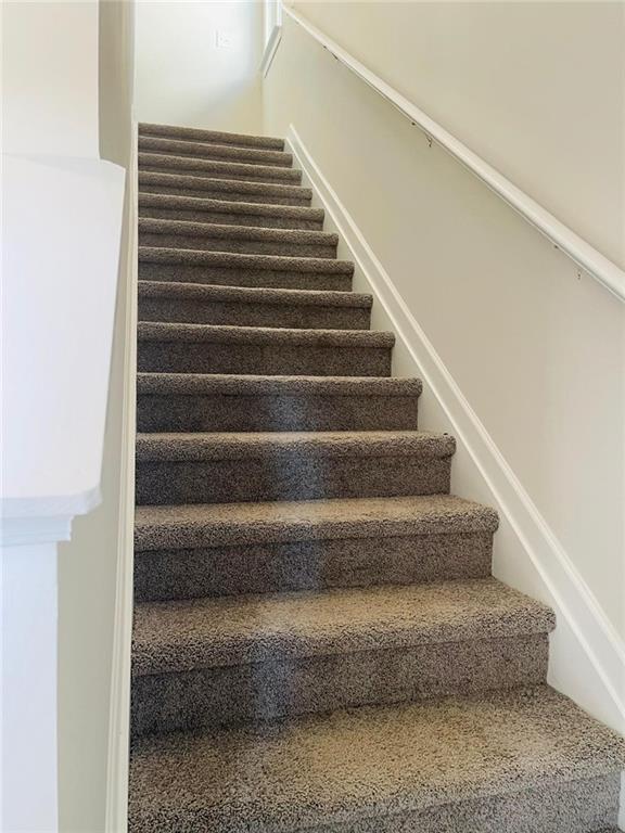 Building Photo - 4218 Oakwood Ter Ct