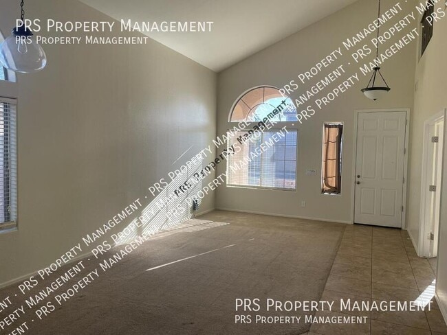 Building Photo - 4816 S Emery-