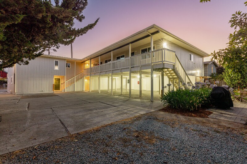 Building Photo - 214 S Branciforte Ave