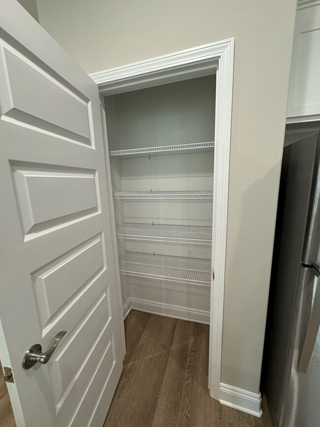 Building Photo - 207 Mosaic Dr