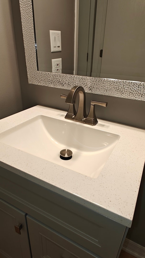 Building Photo - 1644 Orchard Ave