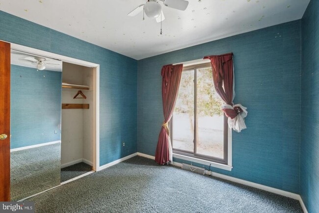 Building Photo - 205 Confederate Cir