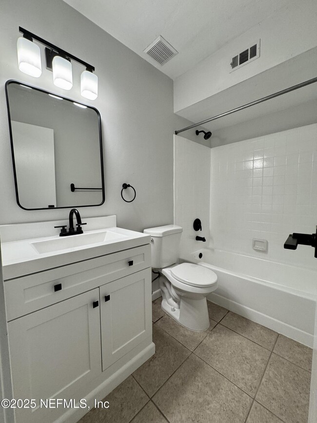 Building Photo - 2964 Songbird Dr