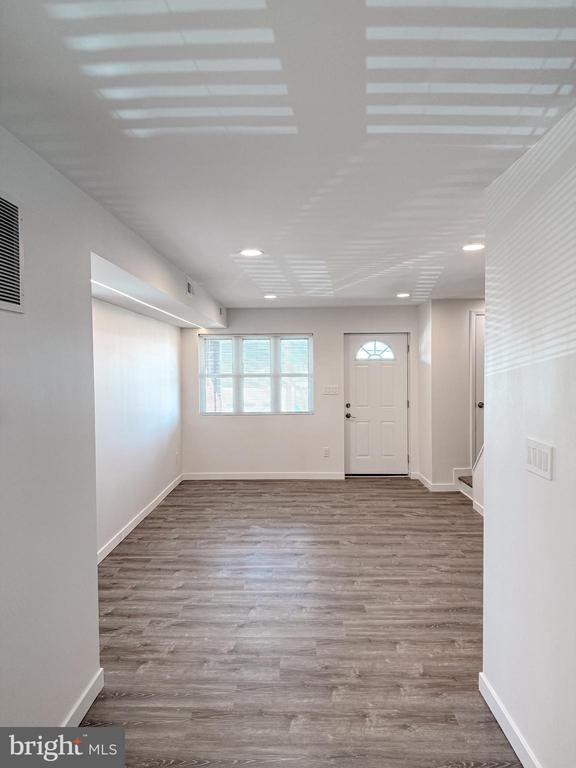 Building Photo - 7713 Baltimore St