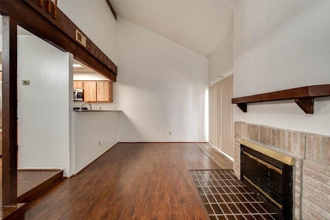 Building Photo - 7131 Brendam Ln