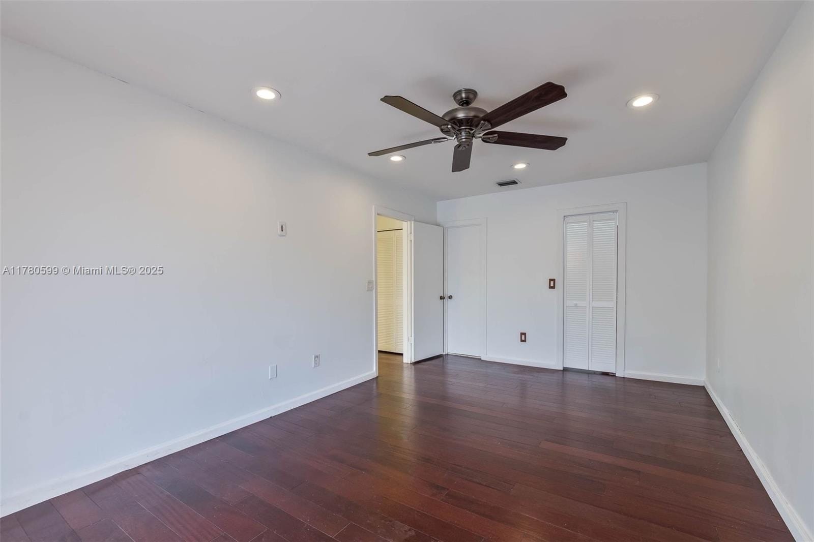 Building Photo - 4576 SW 139th Ct