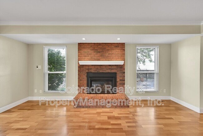 Building Photo - 2430 S Eagle Way