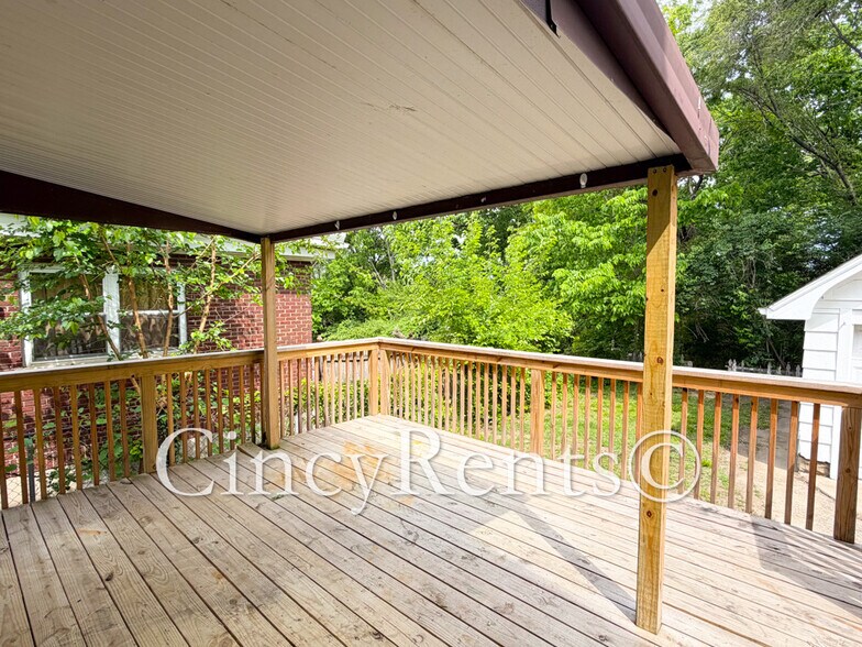 Building Photo - 22 Escalon St