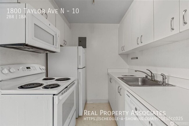 Building Photo - 1800 Taylor Ave N