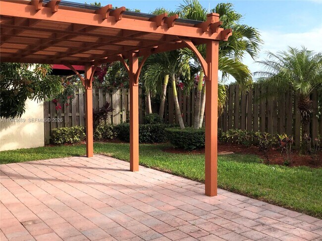 Building Photo - 9132 SW 227th Ln