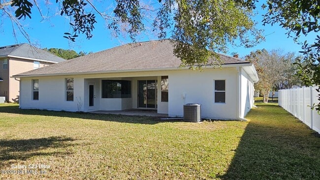 Building Photo - 709 Muskogee Ln