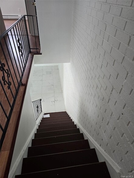 Building Photo - 21 Forest Ridge Rd