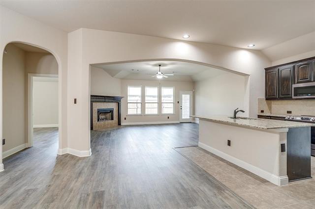 Building Photo - 11905 Long Stone Dr