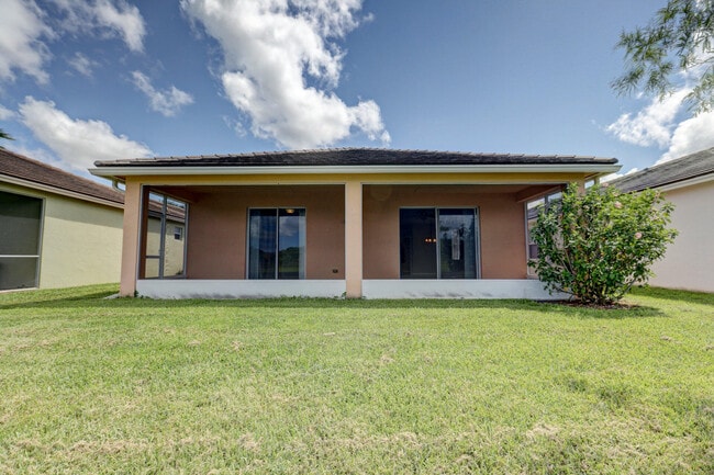 Building Photo - 9516 SW Flowermound Cir